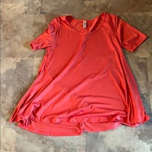 LuLaRoe Shirt M